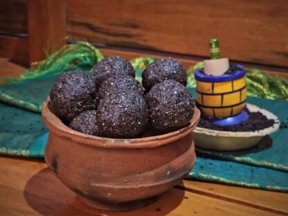 Sesame laddu