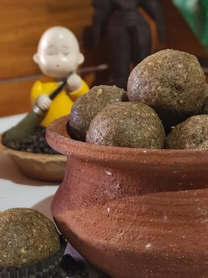 Black Urud Dal Laddu - Image 3